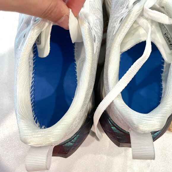 ASICS Novablast 4 Platinum Real White Pure Silver Sneakers Women's 8 - Picture 12 of 12